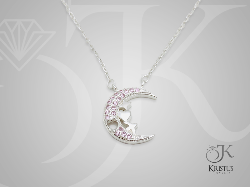 Collar de Luna con Avión, Corazón y Estrella de Plata Fina Ley 925- Encanto y Misterio.