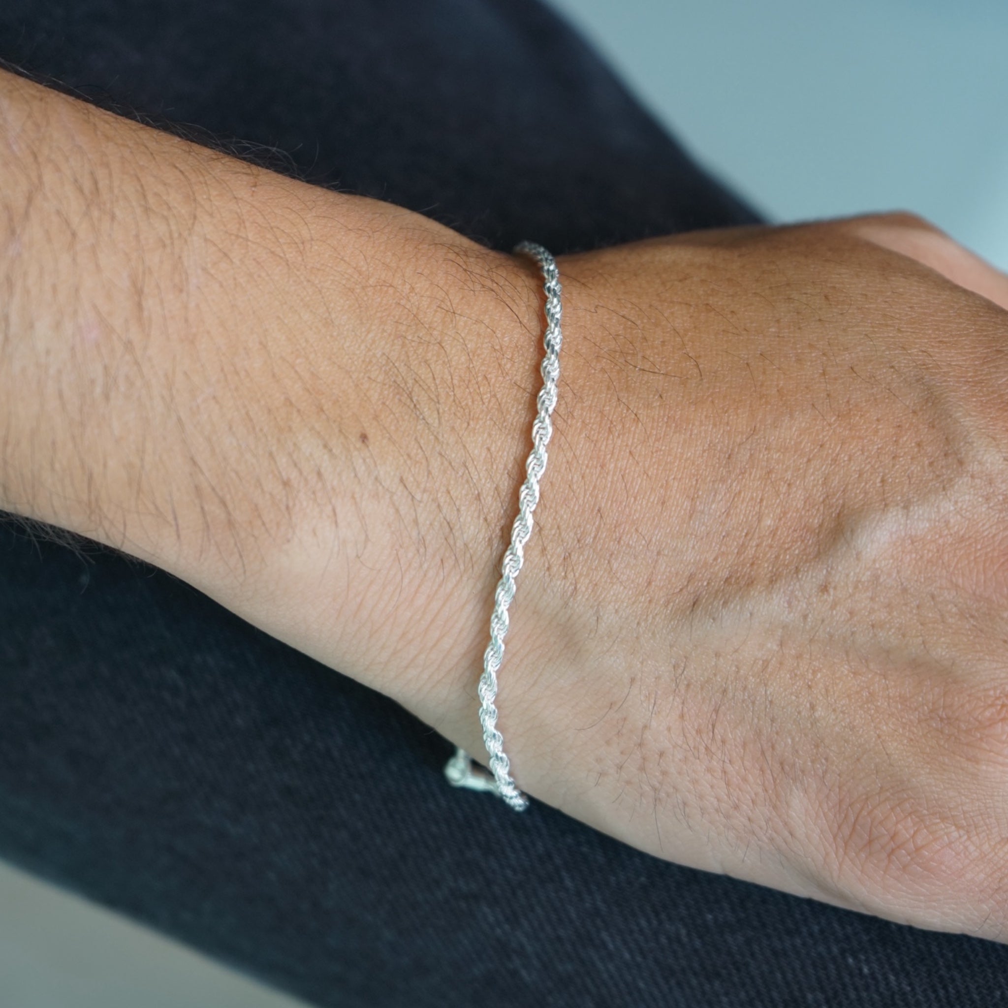 Pulsera Tourbillon Plata Ley 925 (21 cm · 3 mm) – Joyería Premium