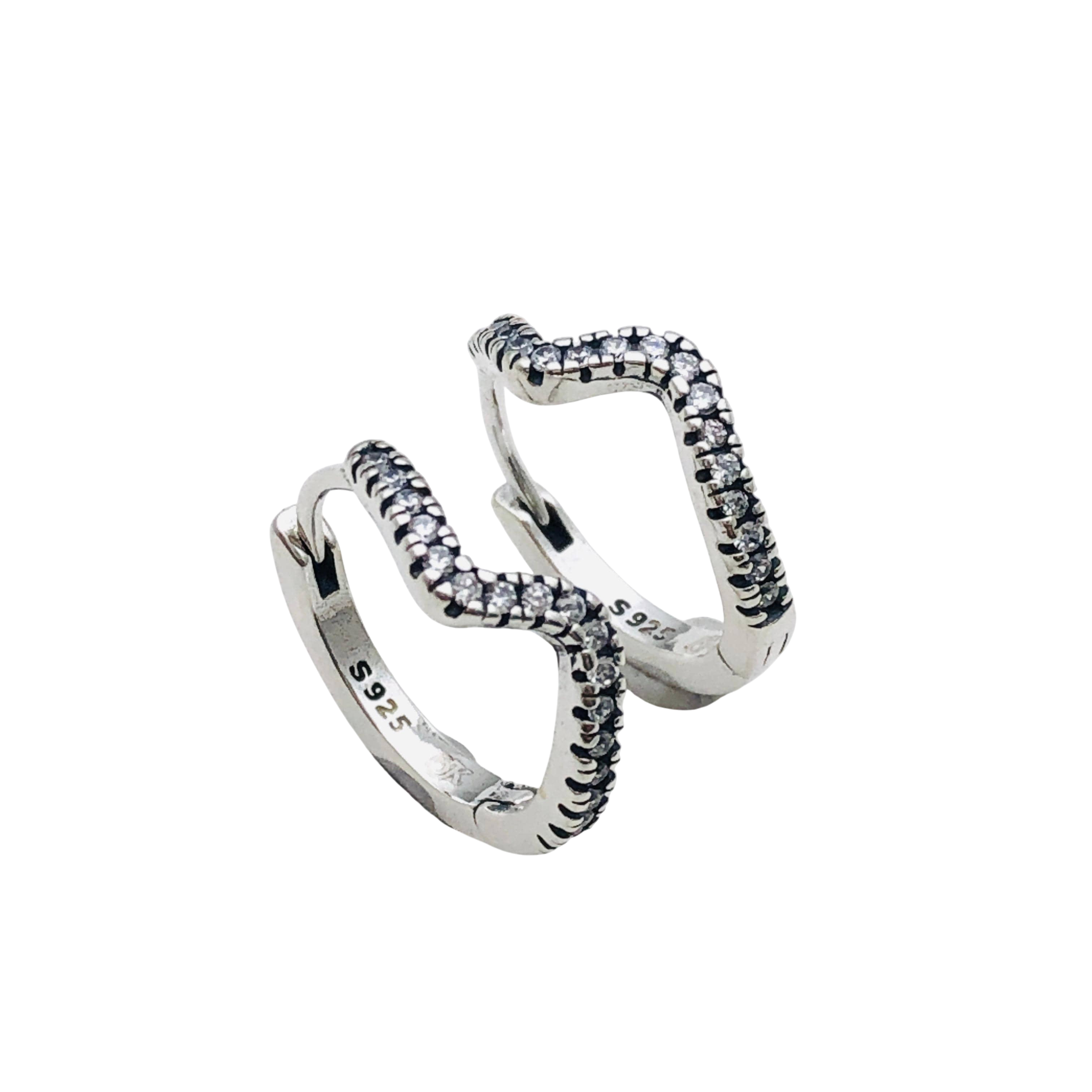 Aros Zigzag Brillante – Plata Fina 925