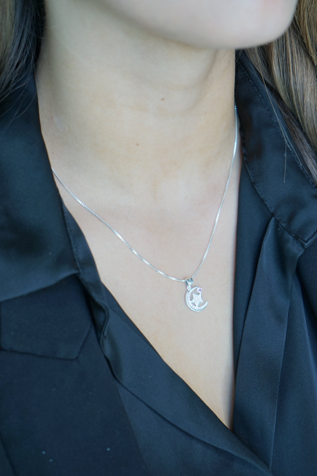 Conjunto Luna y Estrella en Plata Fina 925 con Circones - Símbolo de Iluminación y Guía