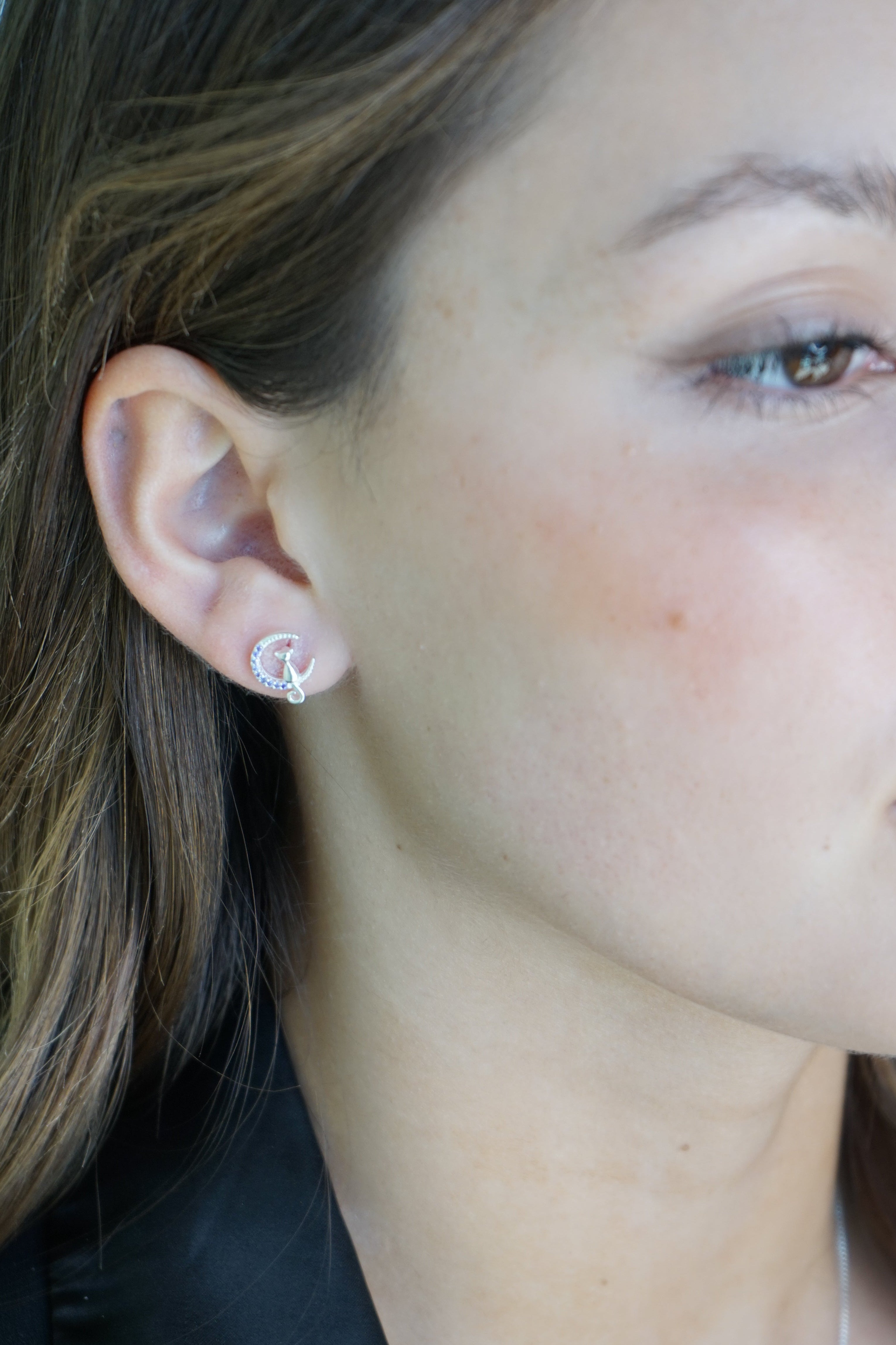 Conjunto Gato en la Luna en Plata Fina 925 con Circones  Símbolo de Misterio y Curiosidad