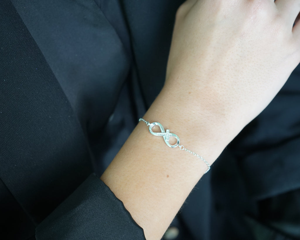 Pulsera Infinity Cross – Plata Fina 925